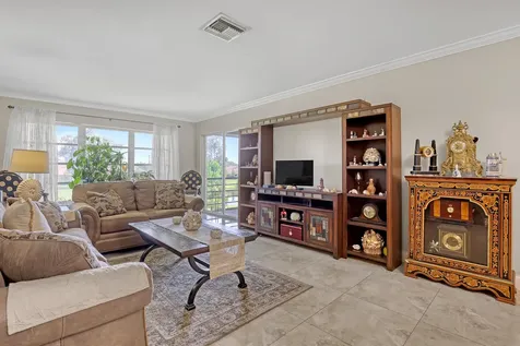 5620 Spindle Palm Court Delray Beach FL 33484