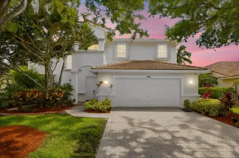 5866 Bay Hill Circle Lake Worth FL 33463