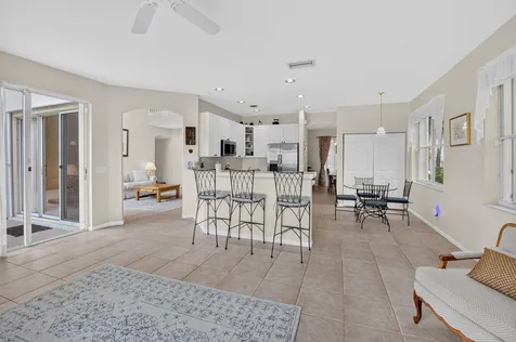 5866 Bay Hill Circle Lake Worth FL 33463
