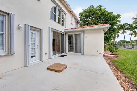 5866 Bay Hill Circle Lake Worth FL 33463