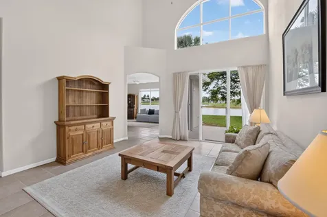 5866 Bay Hill Circle Lake Worth FL 33463