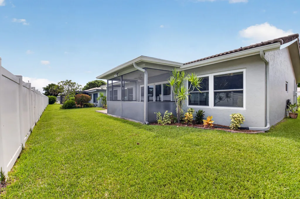 22018 Colony Drive Boca Raton FL 33433