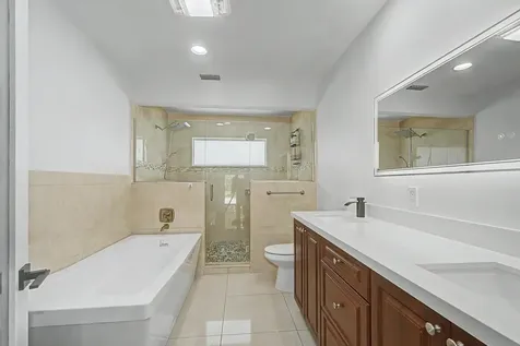 5707 White Hickory Circle Tamarac FL 33319