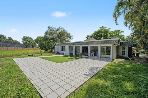 5707 White Hickory Circle Tamarac FL 33319