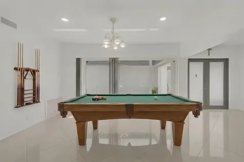 5707 White Hickory Circle Tamarac FL 33319
