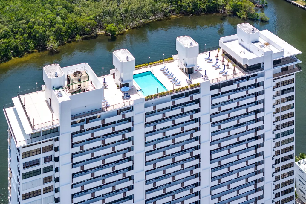 936 Intracoastal Drive Fort Lauderdale FL 33304