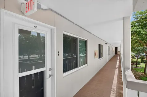 3205 Portofino Point Coconut Creek FL 33066