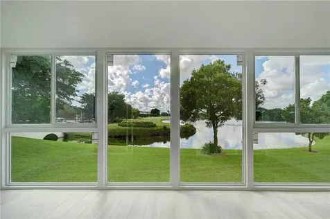 3205 Portofino Point Coconut Creek FL 33066
