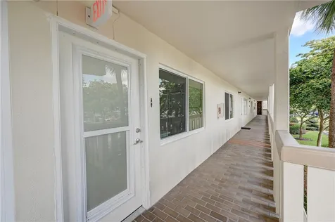 3205 Portofino Point Coconut Creek FL 33066