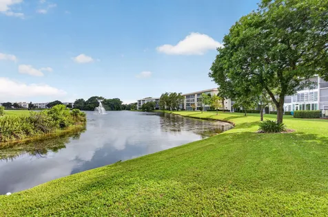 3205 Portofino Point Coconut Creek FL 33066
