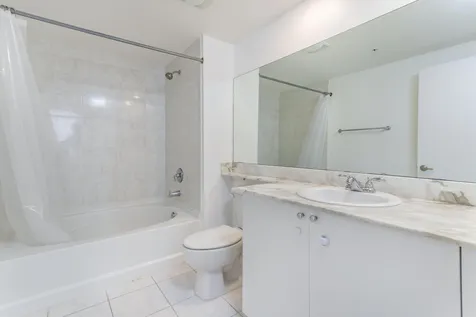 18800 NE 29th Avenue Miami FL 33180