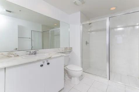 18800 NE 29th Avenue Miami FL 33180