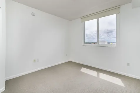 18800 NE 29th Avenue Miami FL 33180