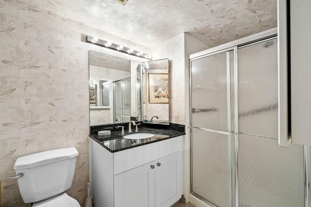 7 Southport Lane Boynton Beach FL 33436