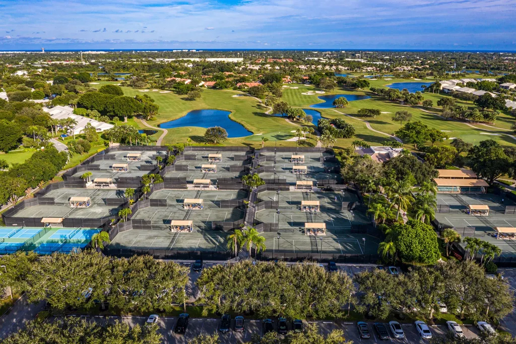 7 Southport Lane Boynton Beach FL 33436