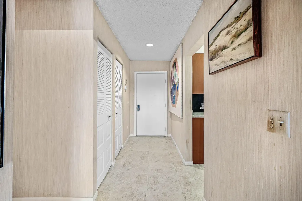 7 Southport Lane Boynton Beach FL 33436