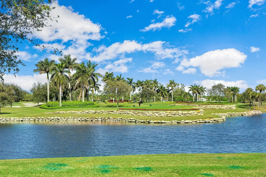 7 Southport Lane Boynton Beach FL 33436
