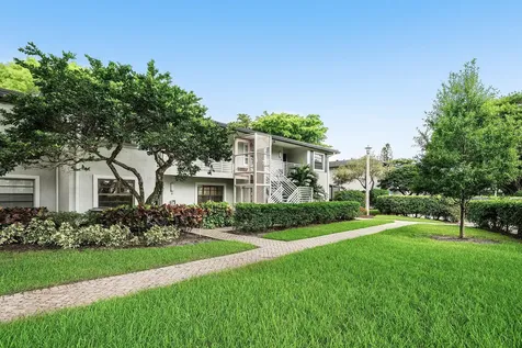 7 Southport Lane Boynton Beach FL 33436