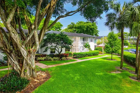 7 Southport Lane Boynton Beach FL 33436