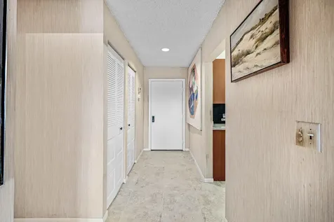 7 Southport Lane Boynton Beach FL 33436