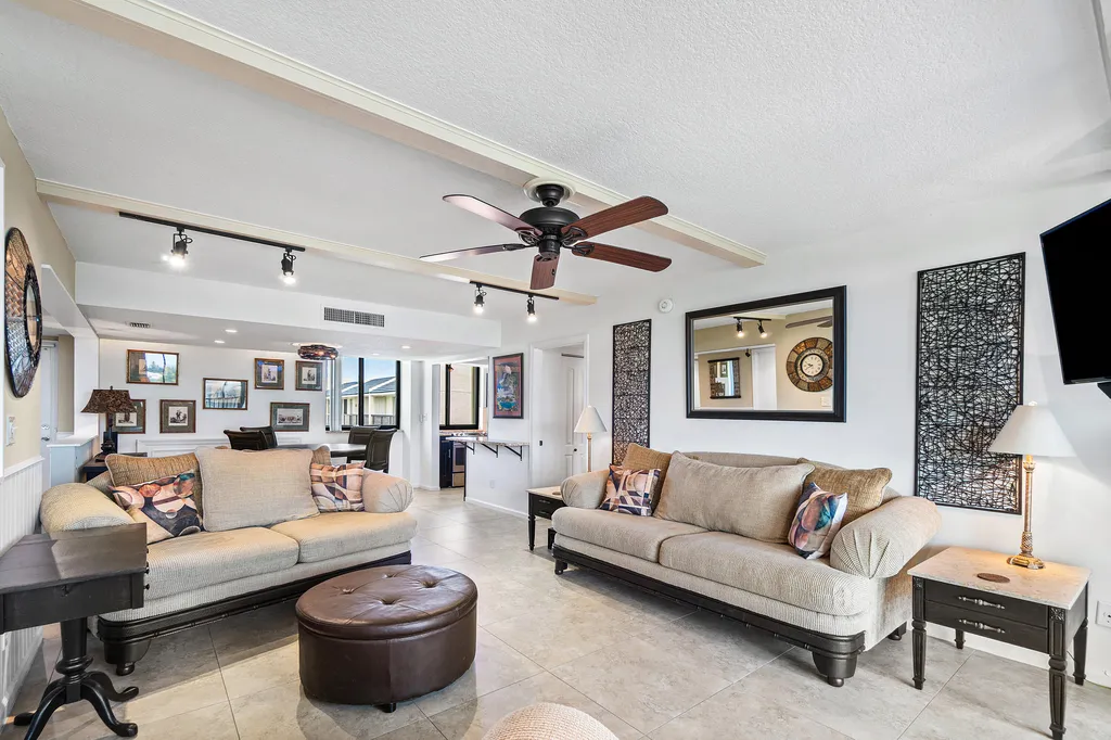 1605 S Us Highway 1 Jupiter FL 33477