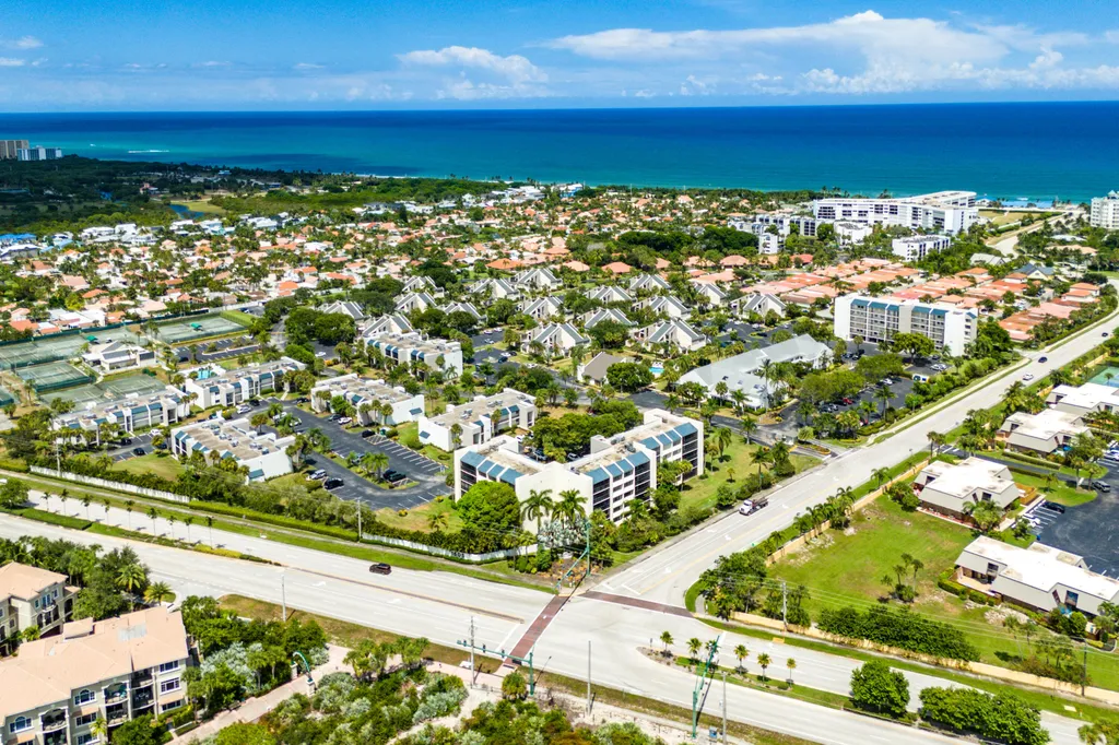 1605 S Us Highway 1 Jupiter FL 33477