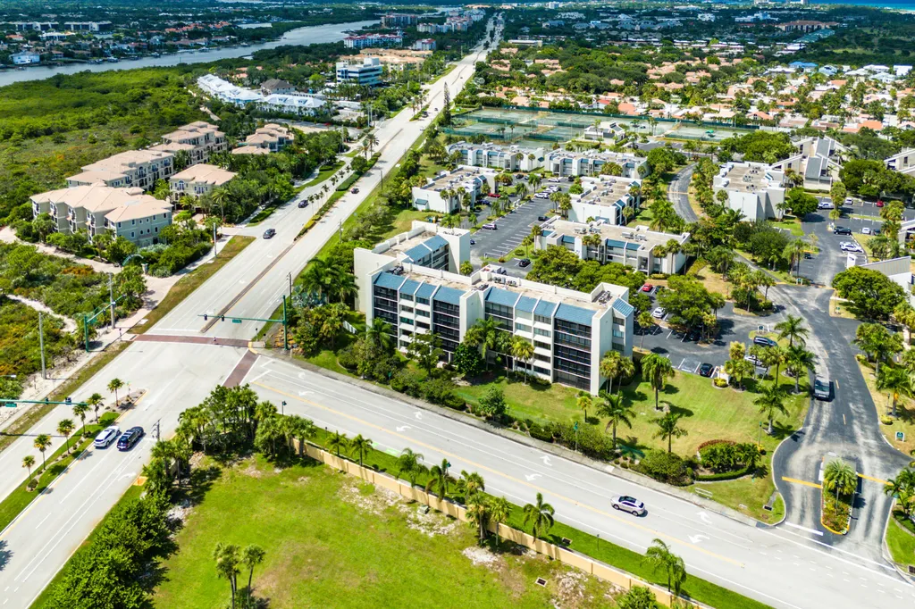1605 S Us Highway 1 Jupiter FL 33477