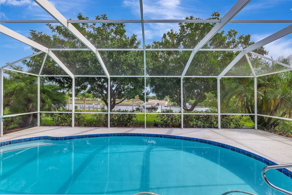 2704 SE Eagle Drive Port St Lucie FL 34984