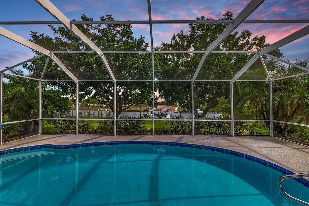 2704 SE Eagle Drive Port St Lucie FL 34984