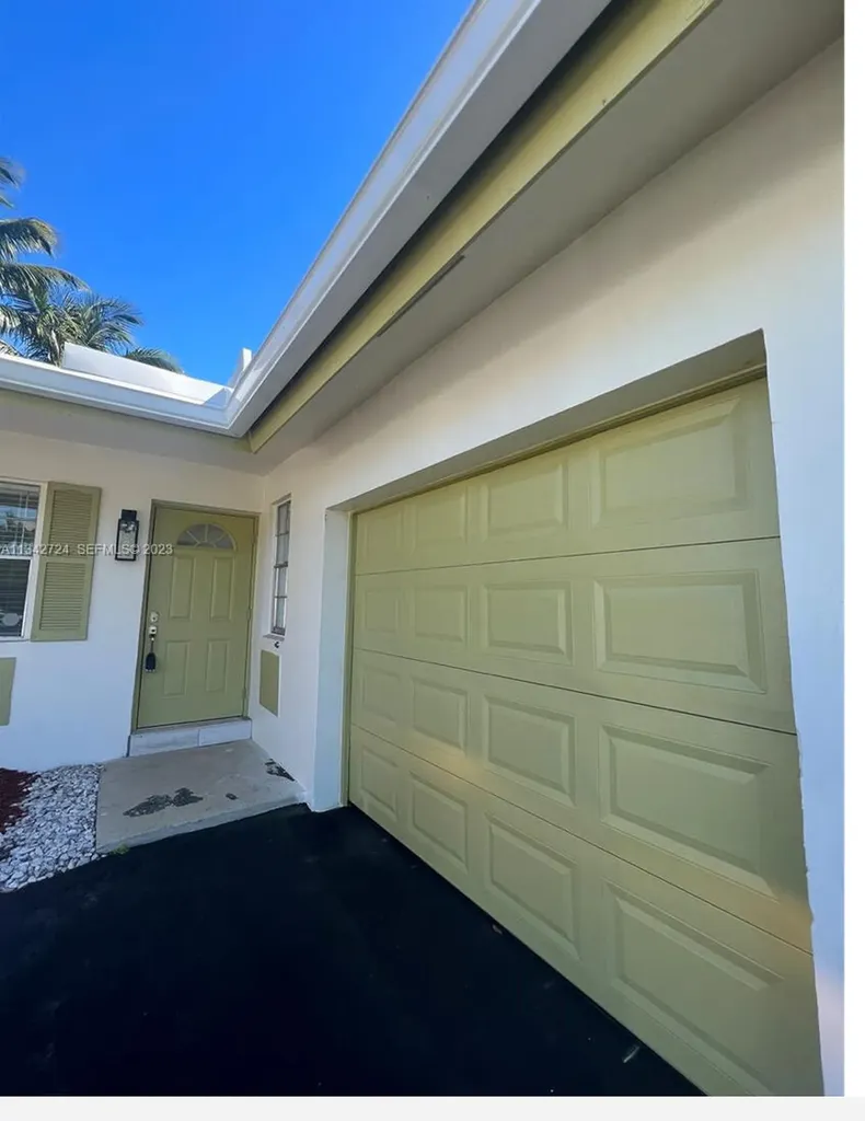 19420 Carolina Circle Boca Raton FL 33434