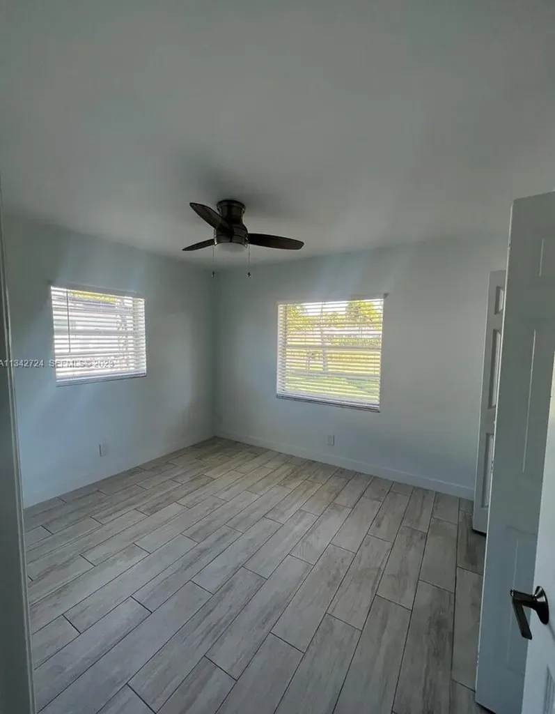 19420 Carolina Circle Boca Raton FL 33434
