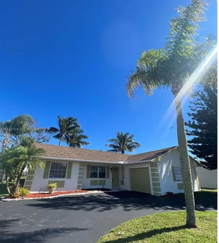 19420 Carolina Circle Boca Raton FL 33434