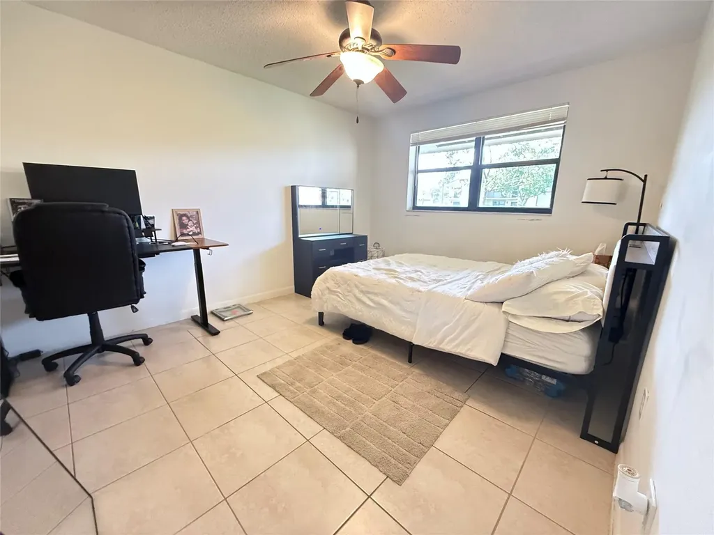 9919 Nob Hill Court Sunrise FL 33351