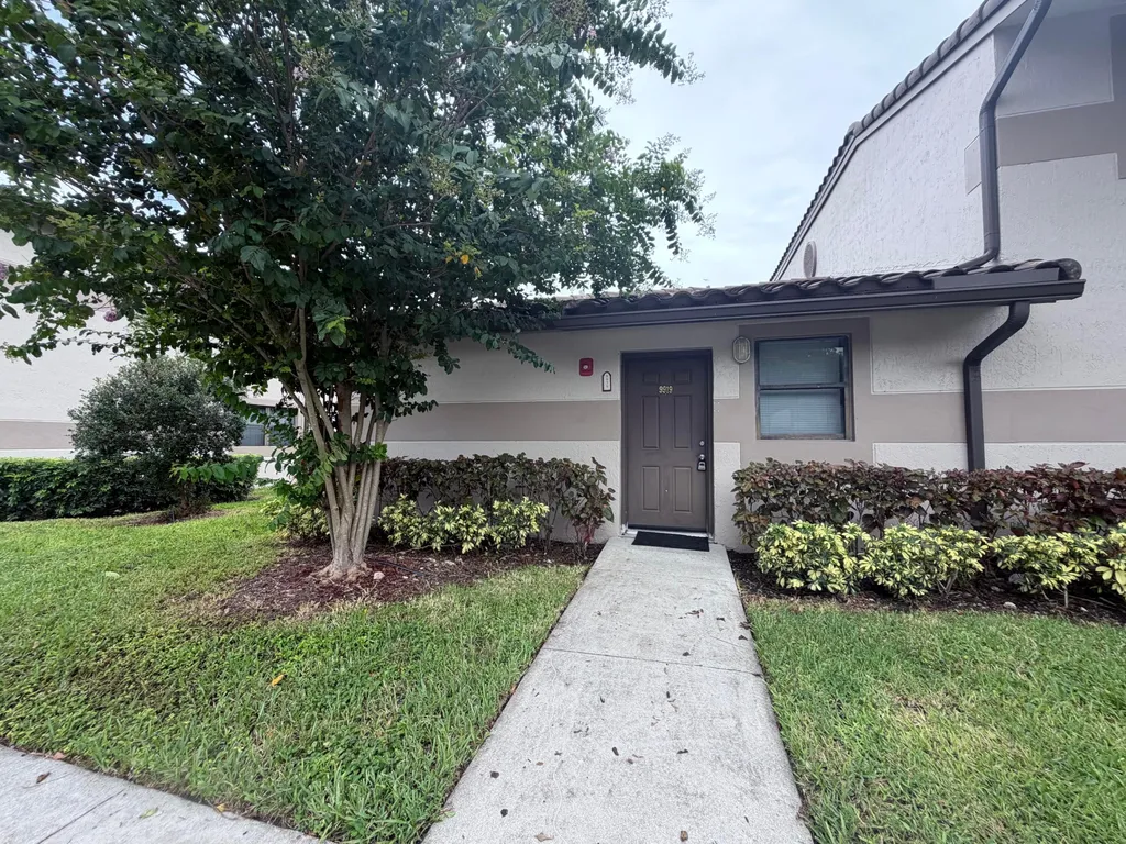 9919 Nob Hill Court Sunrise FL 33351