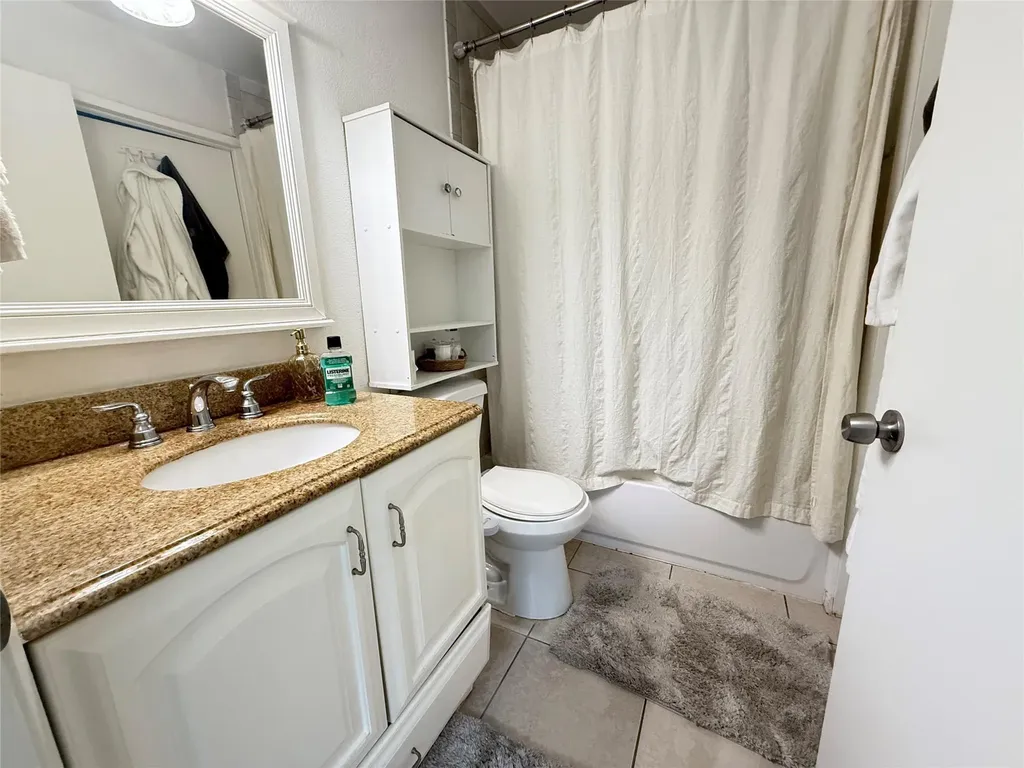 9919 Nob Hill Court Sunrise FL 33351