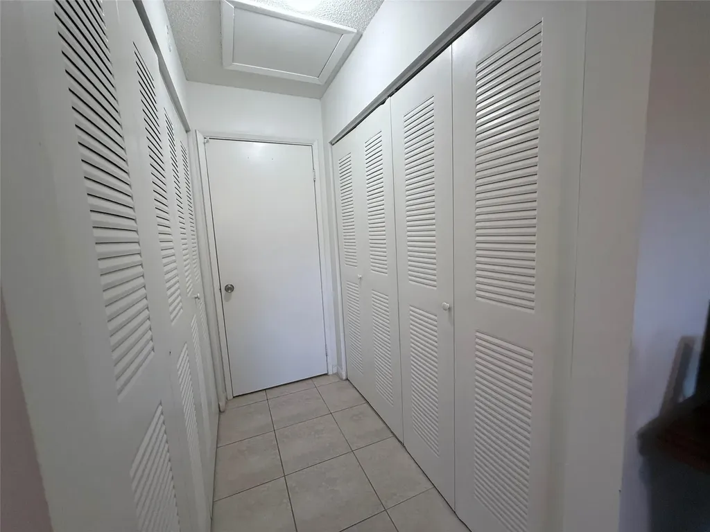 9919 Nob Hill Court Sunrise FL 33351