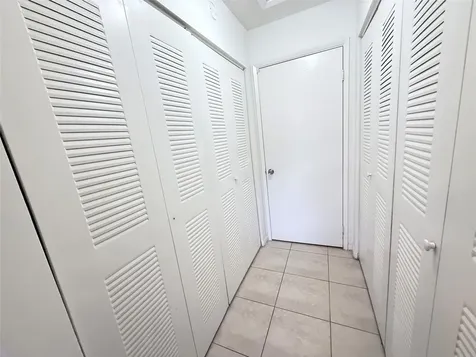 9919 Nob Hill Court Sunrise FL 33351