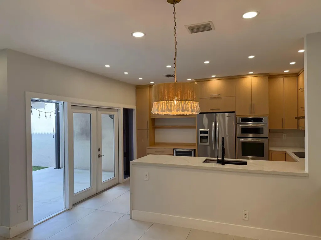 1085 River Birch Street Hollywood FL 33019