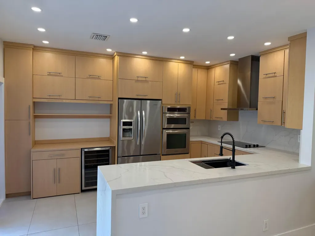 1085 River Birch Street Hollywood FL 33019