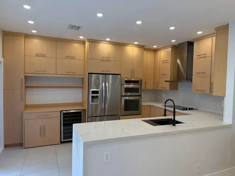 1085 River Birch Street Hollywood FL 33019