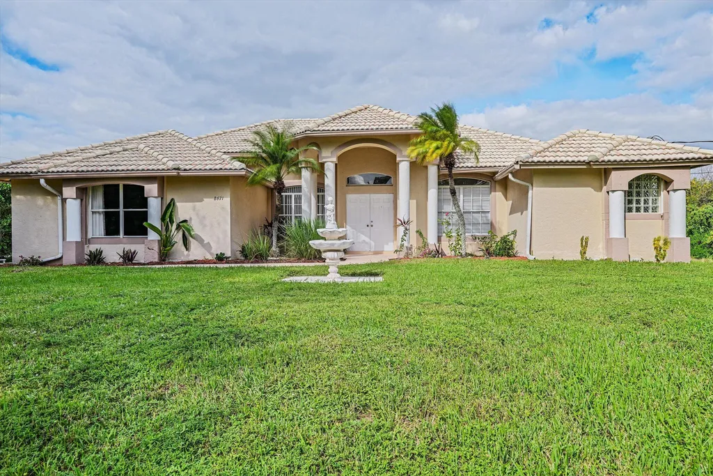8671 155th Place N Palm Beach Gardens FL 33418