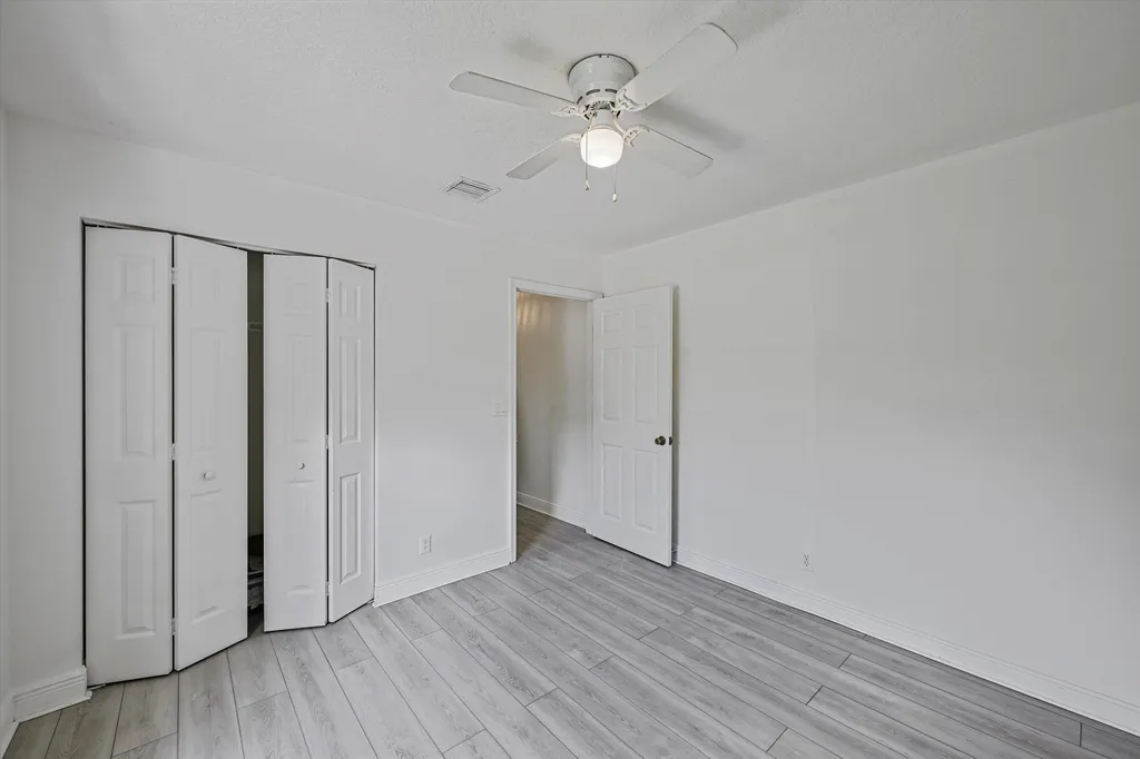 8671 155th Place N Palm Beach Gardens FL 33418