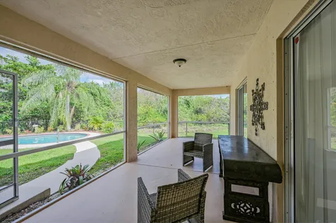 8671 155th Place N Palm Beach Gardens FL 33418