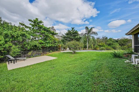 8671 155th Place N Palm Beach Gardens FL 33418