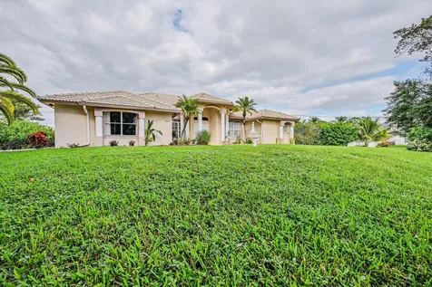 8671 155th Place N Palm Beach Gardens FL 33418
