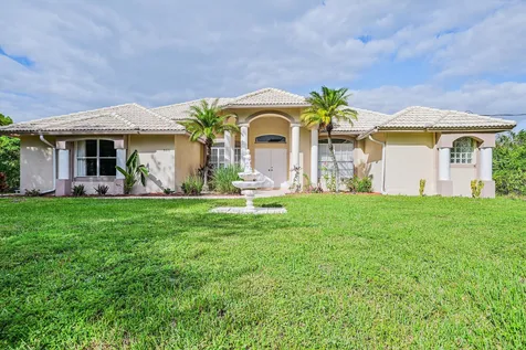 8671 155th Place N Palm Beach Gardens FL 33418