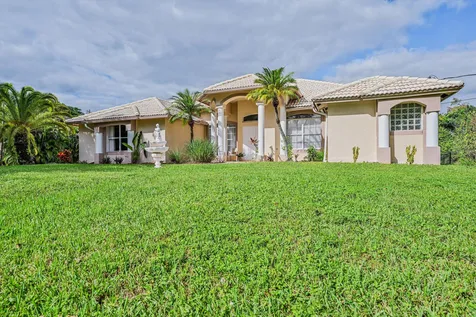 8671 155th Place N Palm Beach Gardens FL 33418
