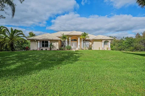 8671 155th Place N Palm Beach Gardens FL 33418
