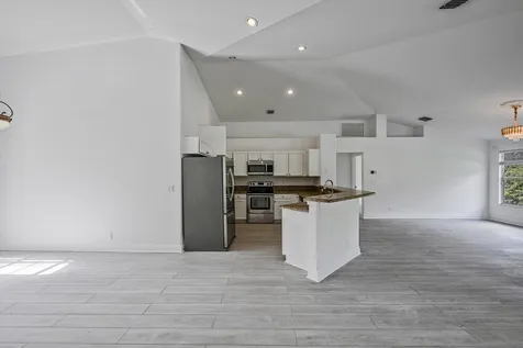 8671 155th Place N Palm Beach Gardens FL 33418