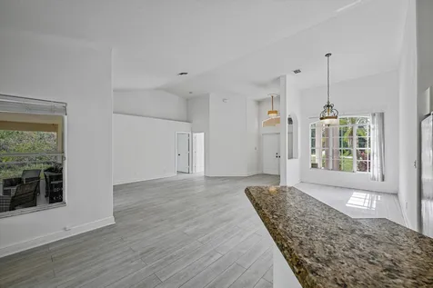 8671 155th Place N Palm Beach Gardens FL 33418